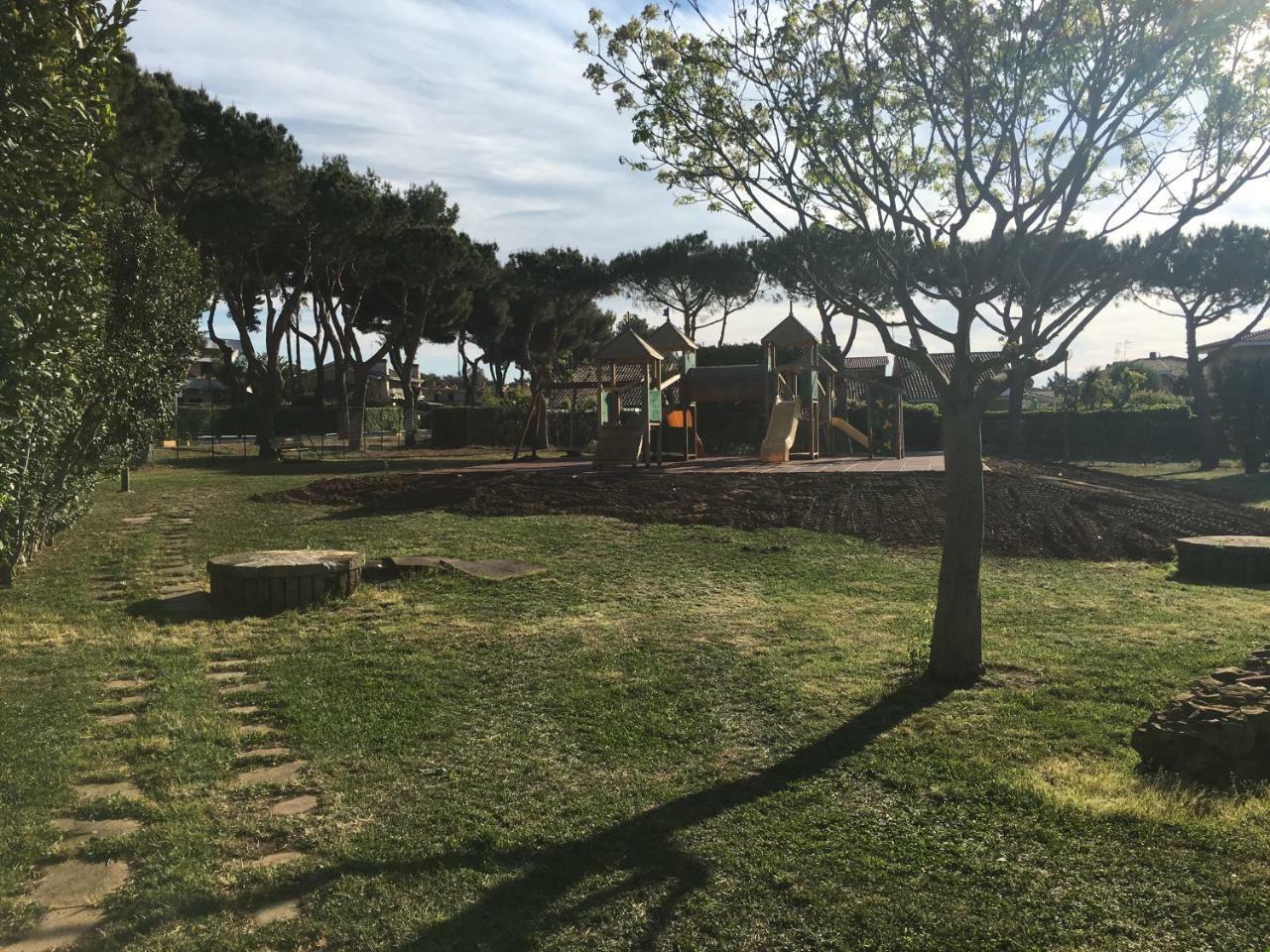 Villa Venere Near The Sea- 25 Minutes To S.Peter Ladispoli Bagian luar foto